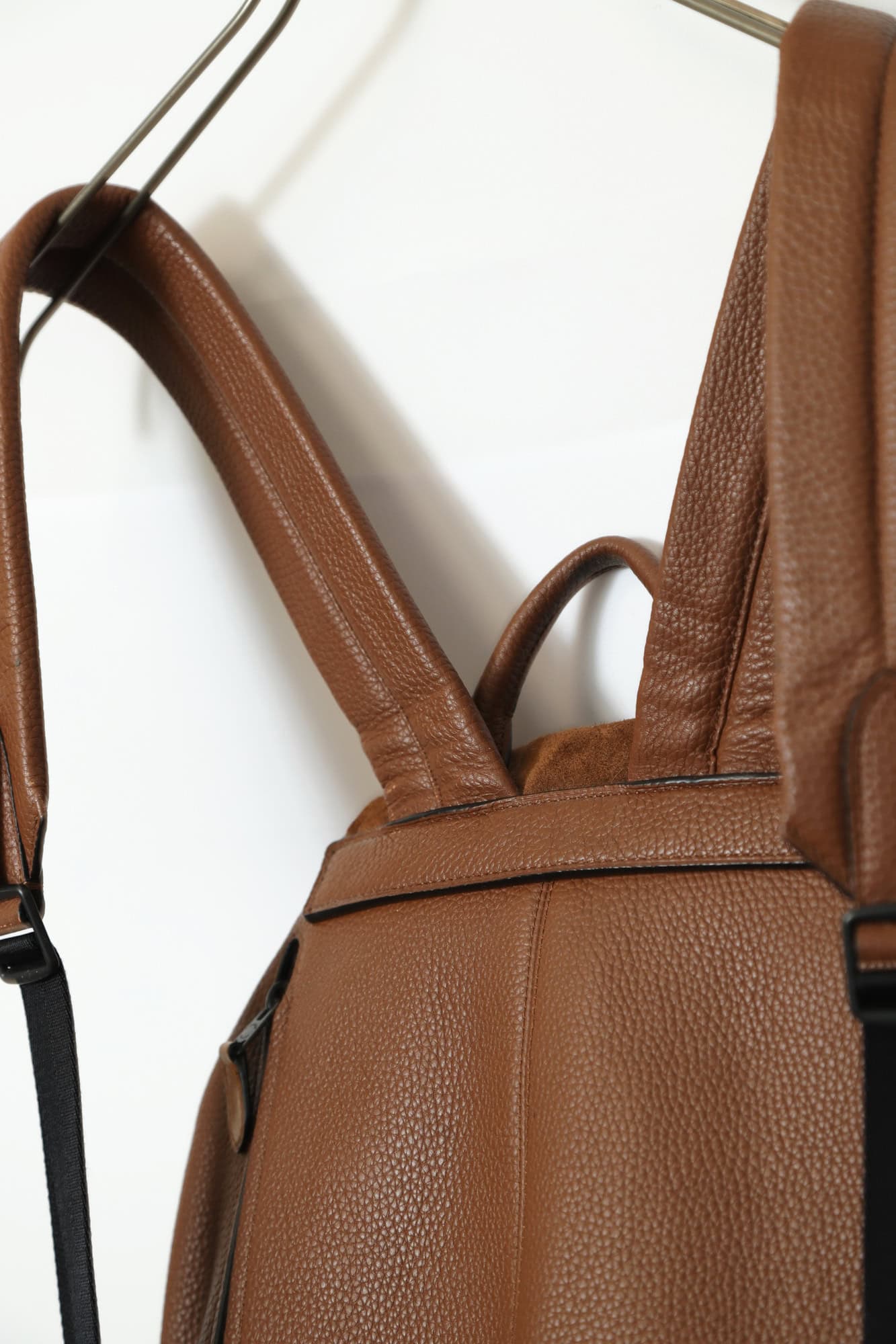 USED COACH LEATHER BACKPACK/F - 画像 (5)