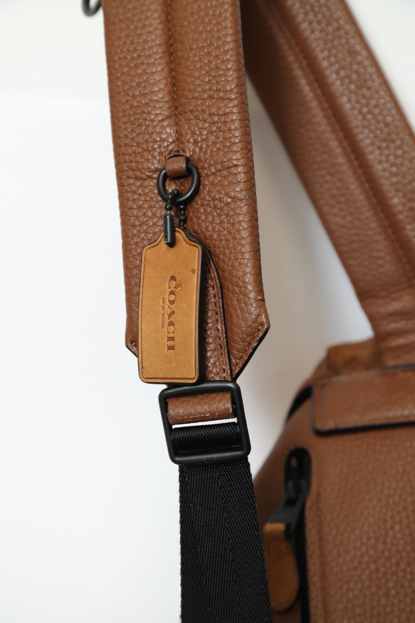 USED COACH LEATHER BACKPACK/F - 画像 (6)