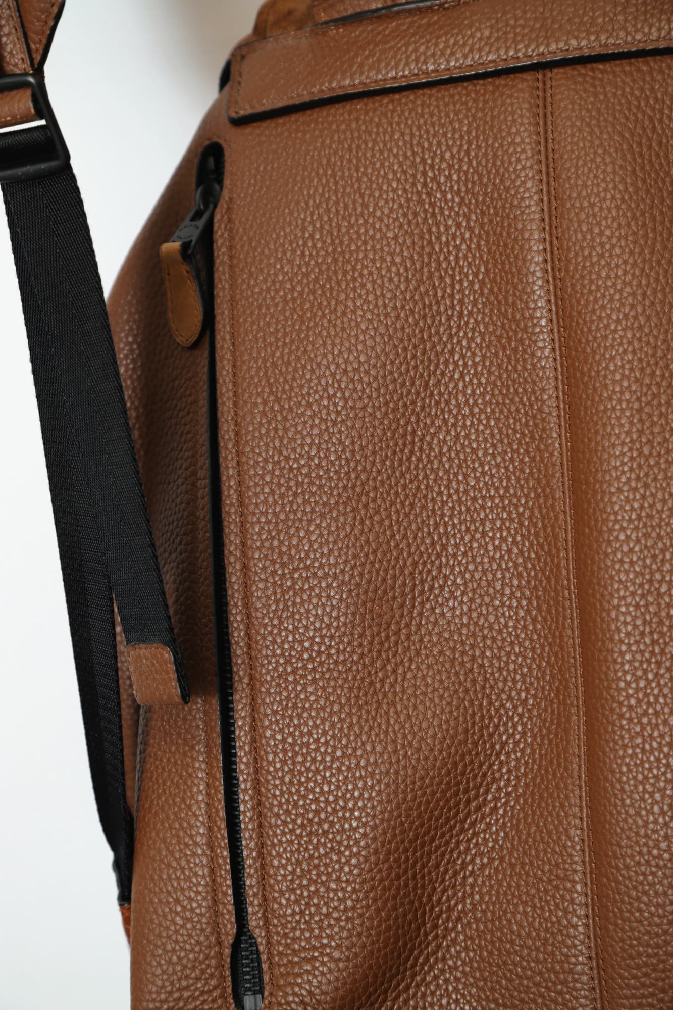 USED COACH LEATHER BACKPACK/F - 画像 (7)