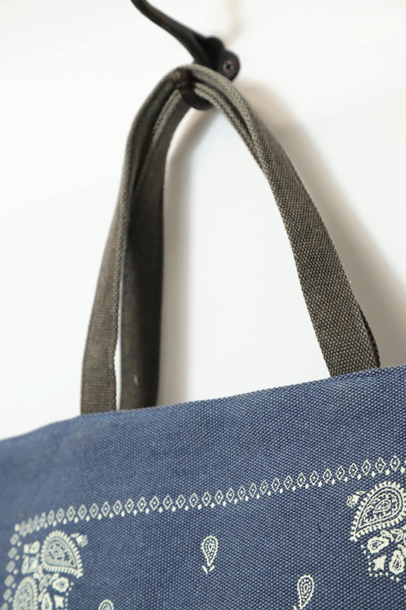 Alternative view of VINTAGE PATTERN BAG/F