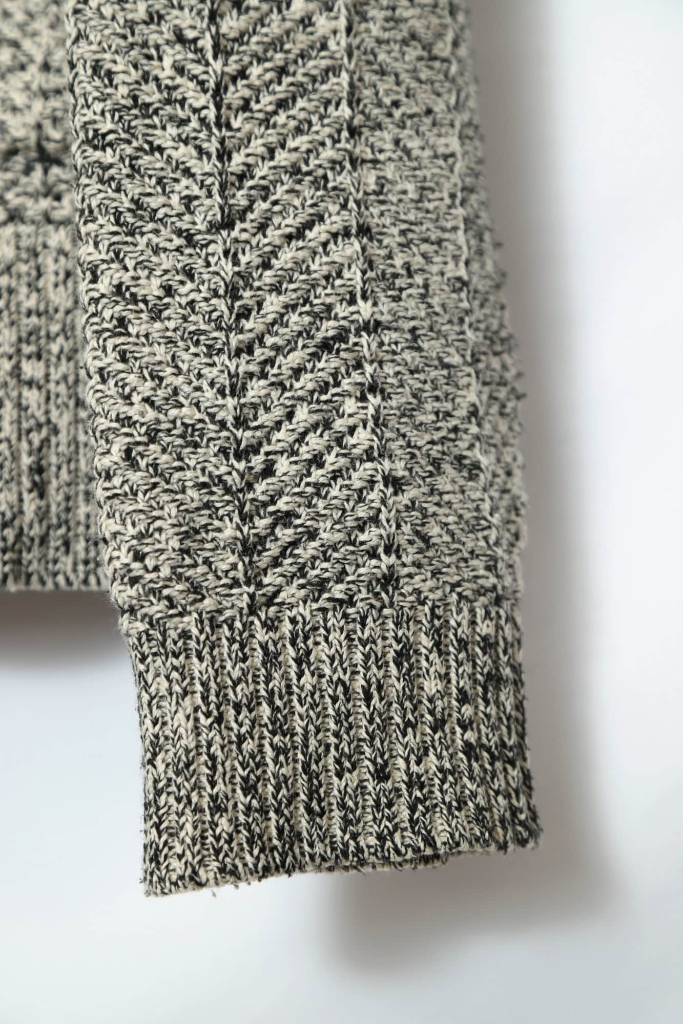 VINTAGE KNITTED CARDIGAN/M - 画像 (4)