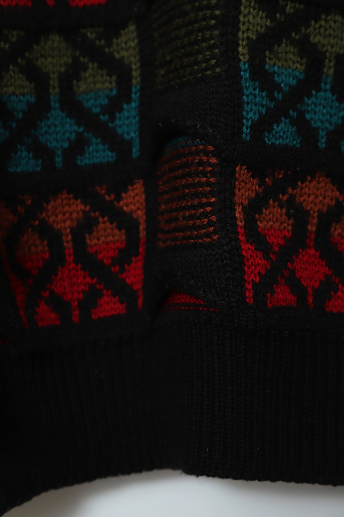 VINTAGE JAQUARD KNITTED SWEATER/L - 画像 (7)