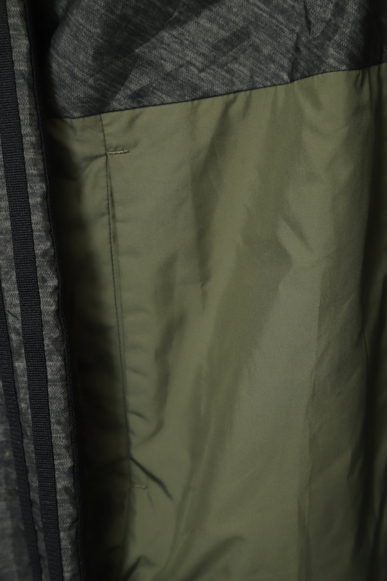 USED ADIDAS TECH TRACK JACKET/L - 画像 (10)