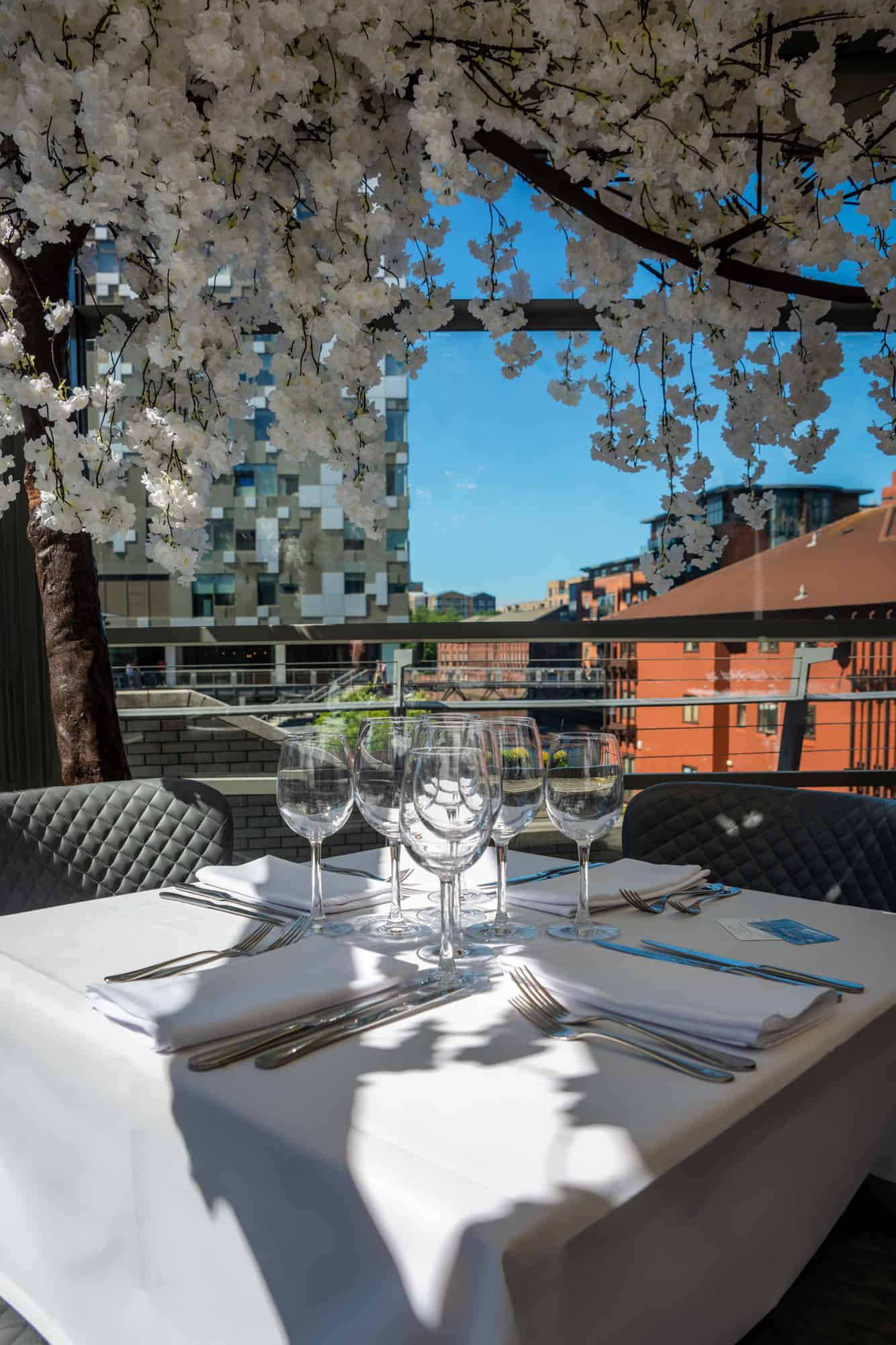 Lucarelli restaurant, view. pergola, grand union canal