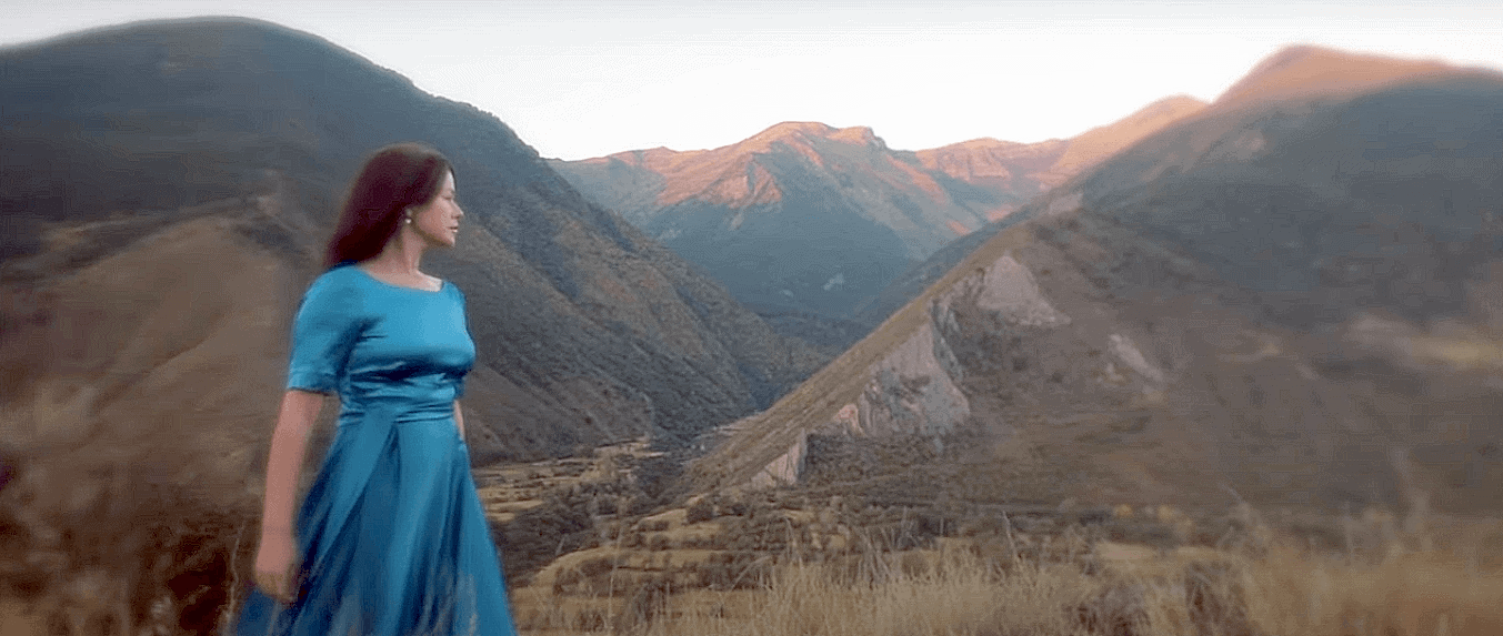 "Petals on the wind" - official video - Svetlana Melentieva