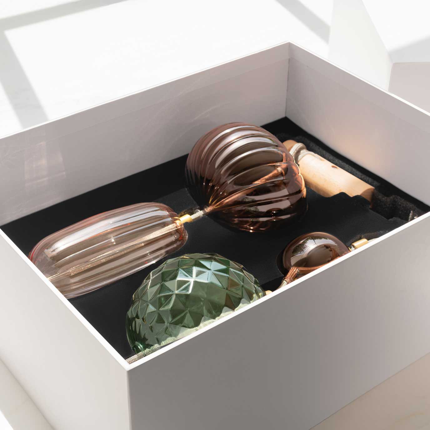 Gem - Violet Frost, Medium