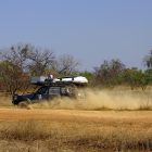 Piste en 4x4 dans la brousse près de Saint-Louis