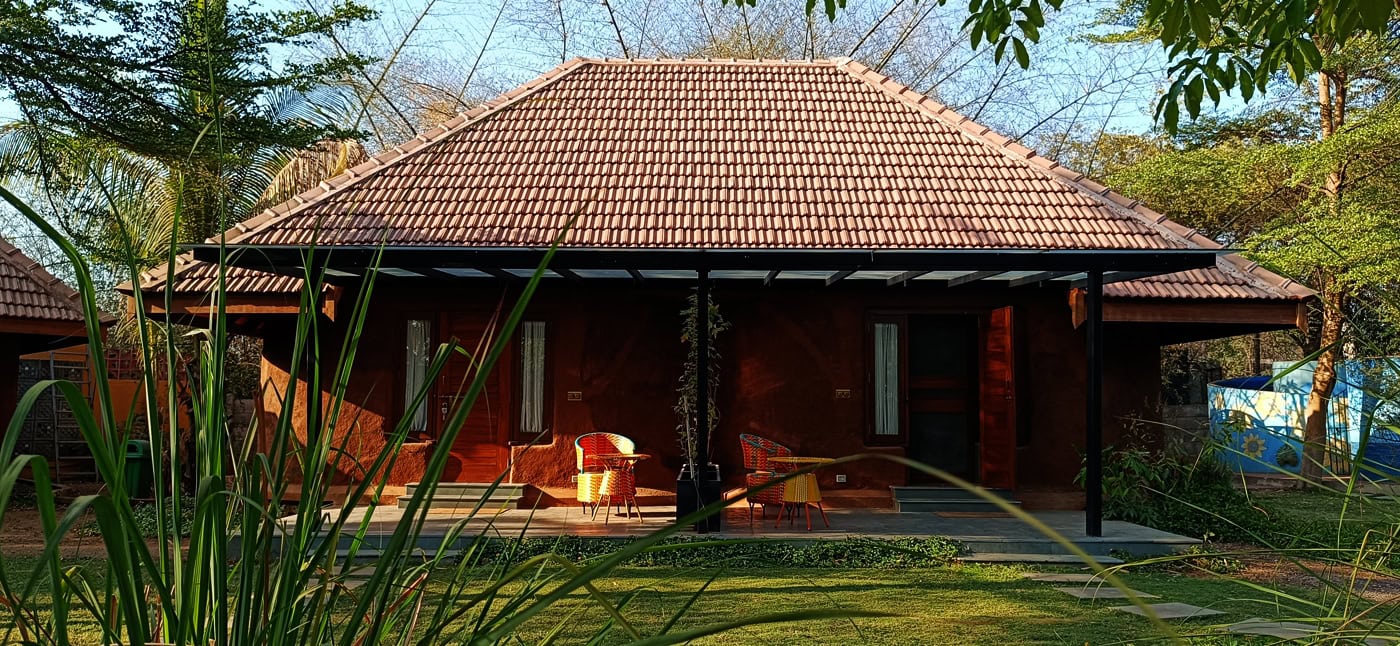 Cottage_1400x646