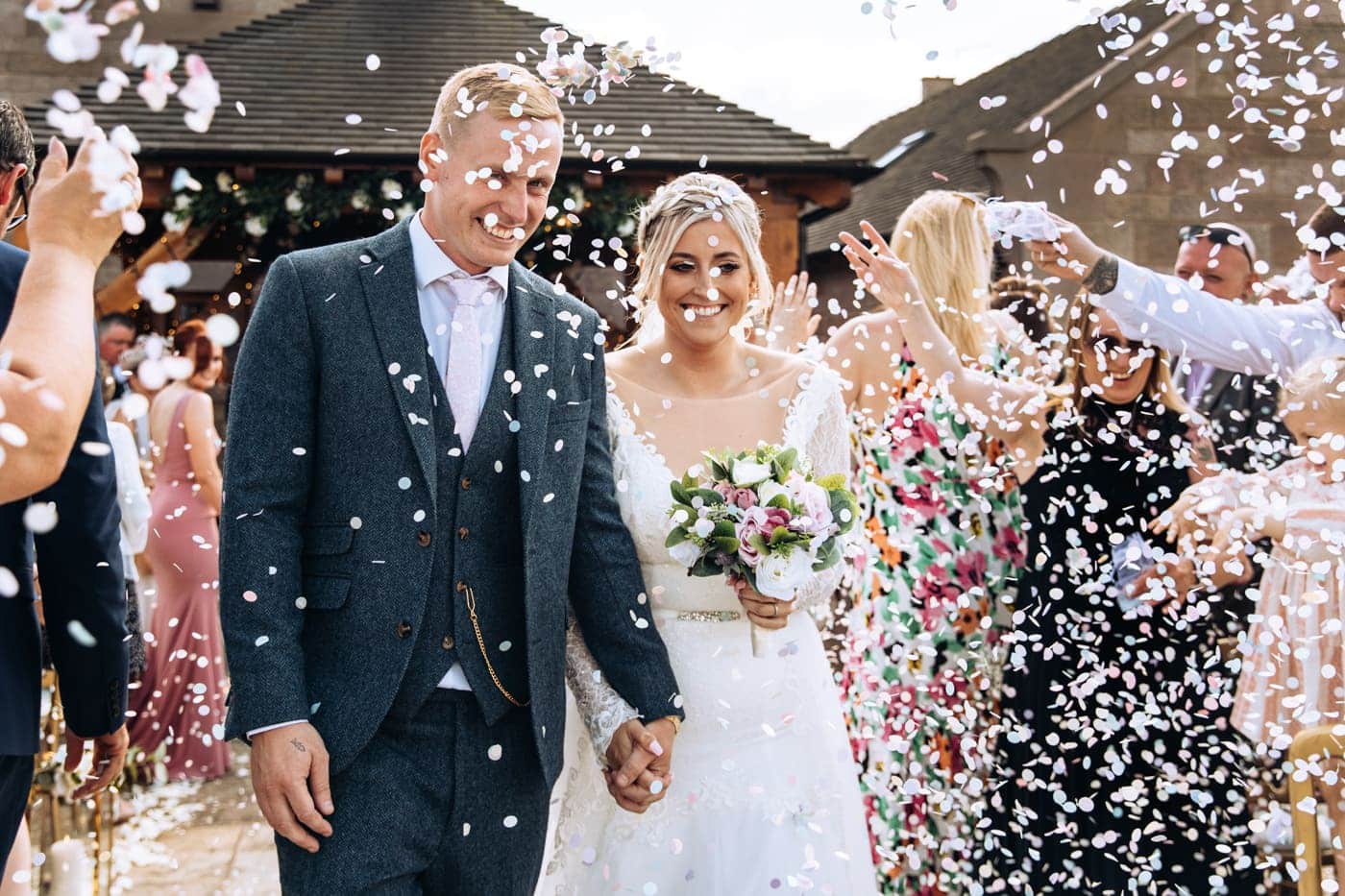 confetti wedding photographs at heaton house farm