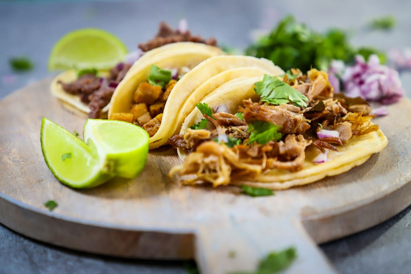 Best Way to Get Featured in Food & Wine en Español (2026): Guaranteed Features for Food, Wine and Travel Brands 2 Plate of Mexican tacos with lime, the kind of restaurant story Food & Wine en Español features
