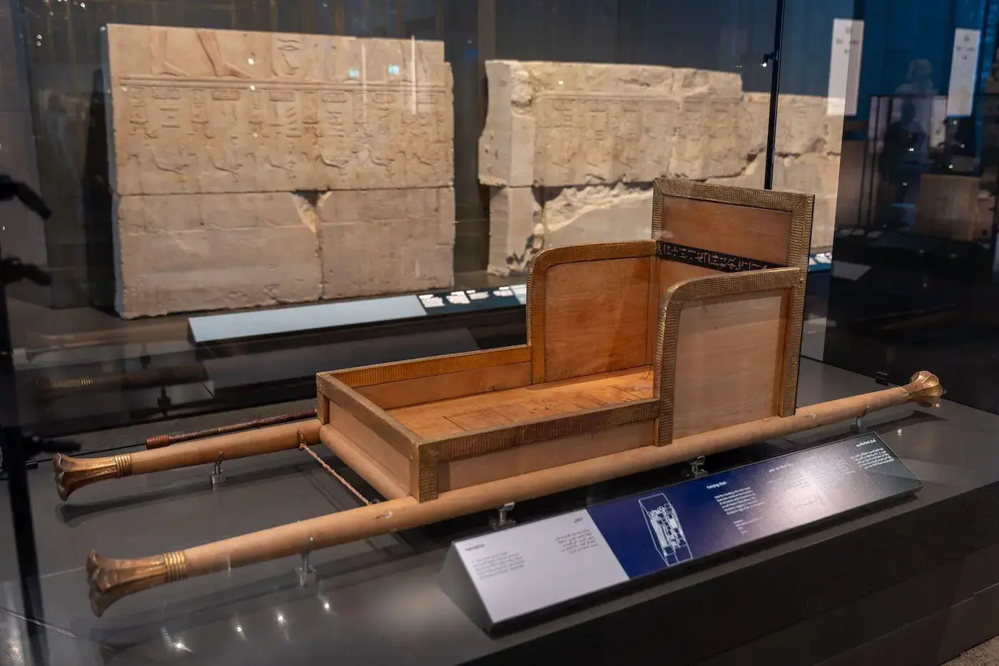 Royal carrying chair associated with Queen Hetepheres I
