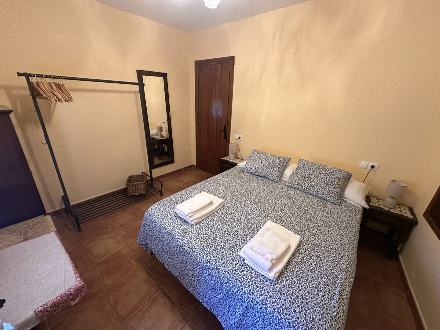 1MatrimoniPB Allotjament rural a Vall-de-roures: Casa Comet. Alojamiento