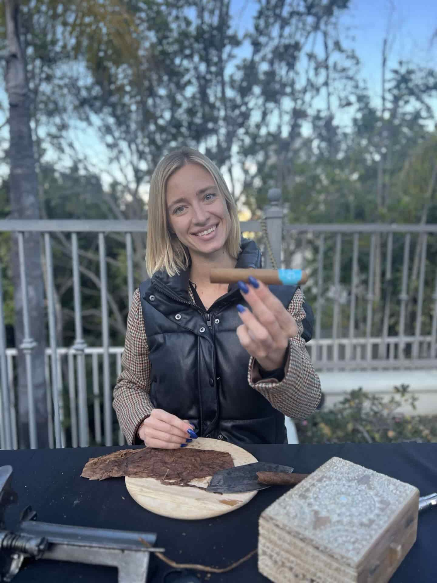 vegas cigar roller