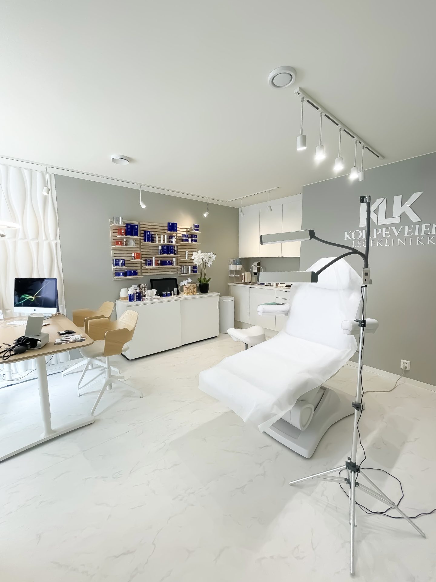 Trygg behandling med fillers – oppnå volum, spenst og fukt 2 - korpeveien legeklinikk Korpeveien Legeklinikk