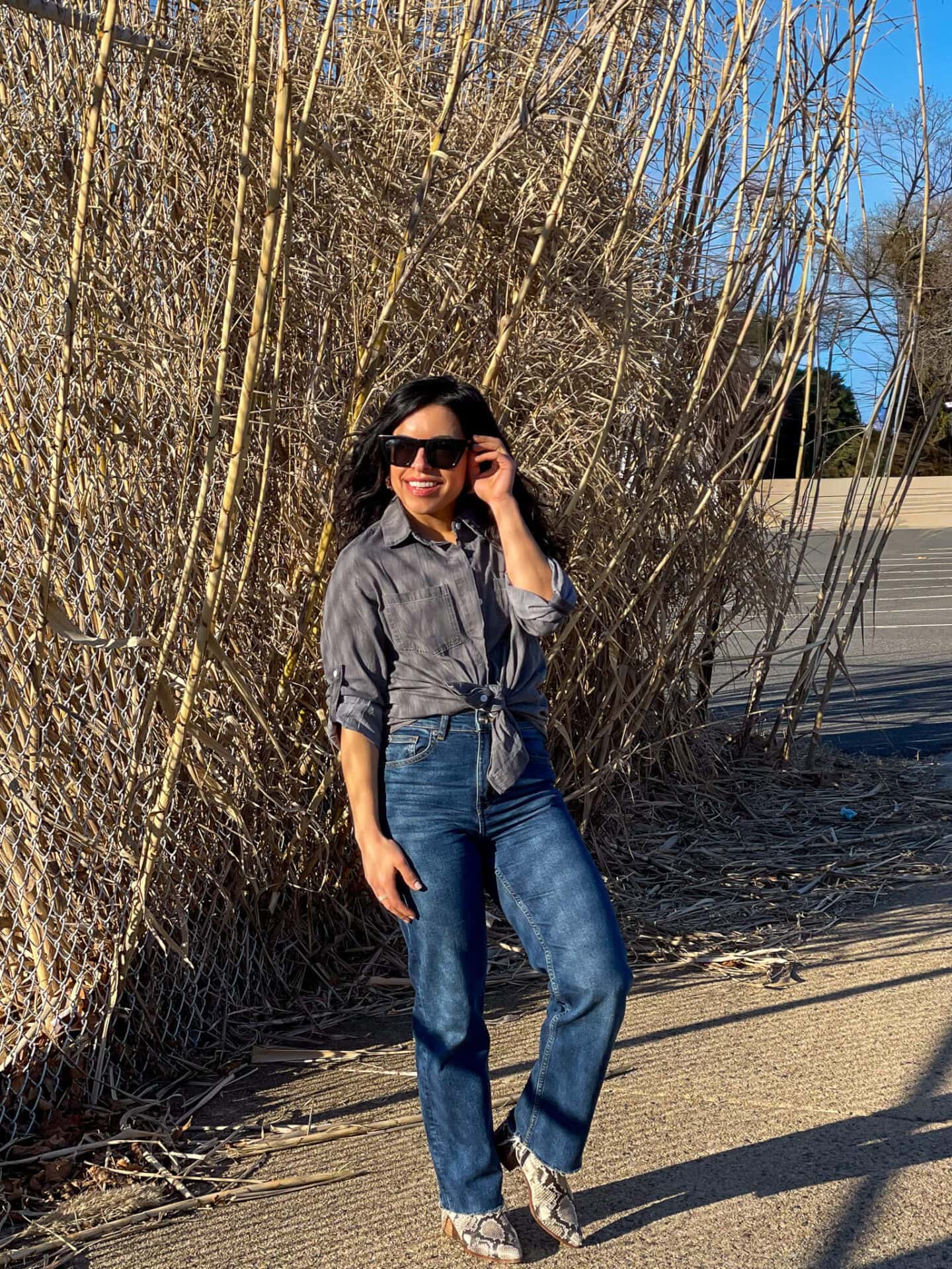 Shoes to Wear with Straight Jeans Tracy wearing straight-leg jeans and the perfect shoes to wear with them.