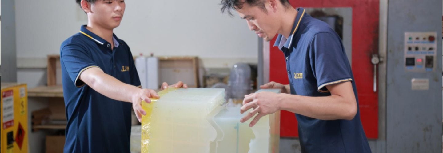 Vacuum Casting Process Parameters and Quality Standards: A Complete Guide
