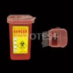Contenedor rojo para desechos peligrosos