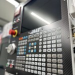 контролно табло карбон на струг хаас ст20у.Carbon Fibrer, Screen Cover installed on Haas st20y. cncfab upgrade