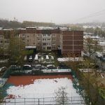Панорамный вид из окна на двор