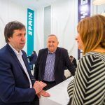 работа репортажного фотографа на выставках и стендах