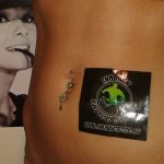 köldök piercing és matrica, umbilical piercing and sticker
