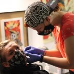 Júlia életkép szúrás közben, Julia's life picture piercings