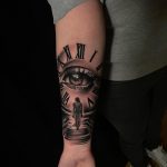 nagy szem óra idő női alak tetoválás, big eye clock time female figure tattoo