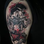 Donált kacsa tetoválás felkar, Donated duck tattoo on upper arm