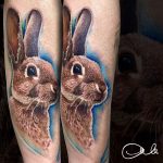 mezei nyúl barna tetoválás, hare brown tattoo