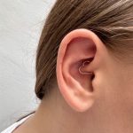 helix lobe tragus fül piercing csillogó köves piercing Budapest 5, helix lobe tragus ear 5