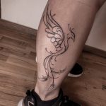 madár főnix madár fekete fehér tetoválás Budapest, bird phoenix bird black and white tattoo Budapest
