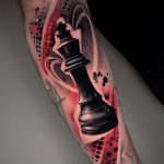 sakk fekete király sakk bábu tetoválás, chess black king chess piece tattoo