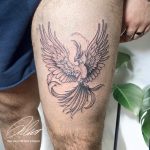 fekete fehér szürke főnix madár repül újraéled kikel a hamvaiból tetoválás, black white gray phoenix bird fly resurrect rise from ashes tattoo