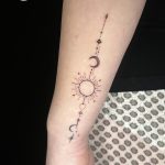 Nap Hold csillagok alkar tetoválás Budapest, Sun Moon Stars Forearm Tattoo Budapest