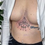 mellkas mandala tetoválás Budapest XIII kerület, chest mandala tattoo Budapest XIII district