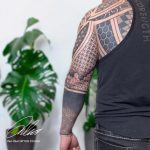 Kovács Júlia tattoo artist Ink Man Tattoo Studio Budapest geometric tattoo tetoválás