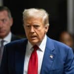 Le juge qui préside les débats condamne Trump à des amendes