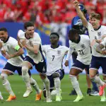 Malgré l'ouverture du score par les turcs, les Pays-Bas se qualifient