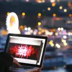 La panne informatique mondiale : dépendance et conséquences