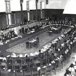 konferensi meja bundar