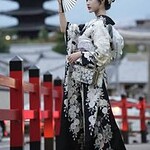 京都 着物レンタル 振袖　八坂神社