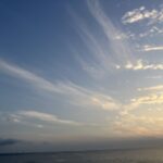 日が暮れる空のコントラスト