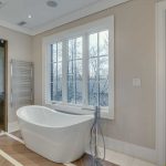 The Howard High Park - Bathroom The Howard High Park – Bathroom