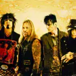 THE DIRT – MÖTLEY CRÜE