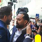 Vocero de Morena y diputado del PRI