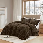 Madison Park Duke Faux Fur Comforter Mini Set in Chocolate, King/Cal King MP10-3069