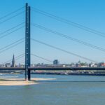 Düsseldorfer Rheinbrücke