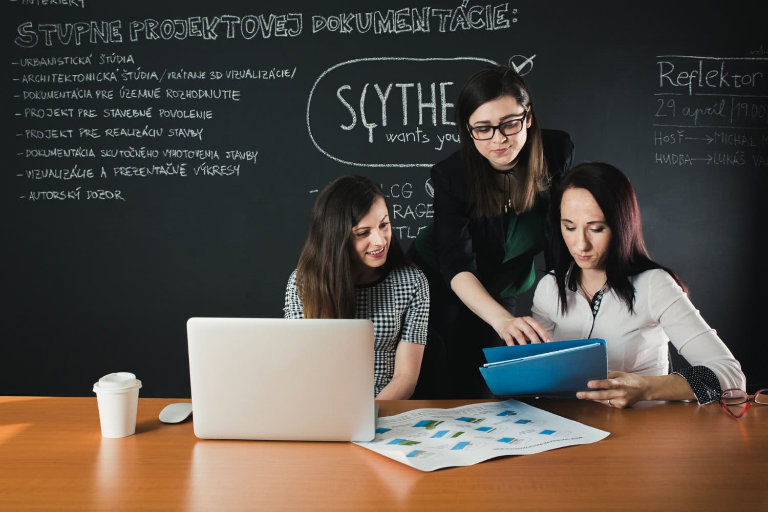 Blended Learning vs. Transformational Learning: What’s Best for Your Workforce