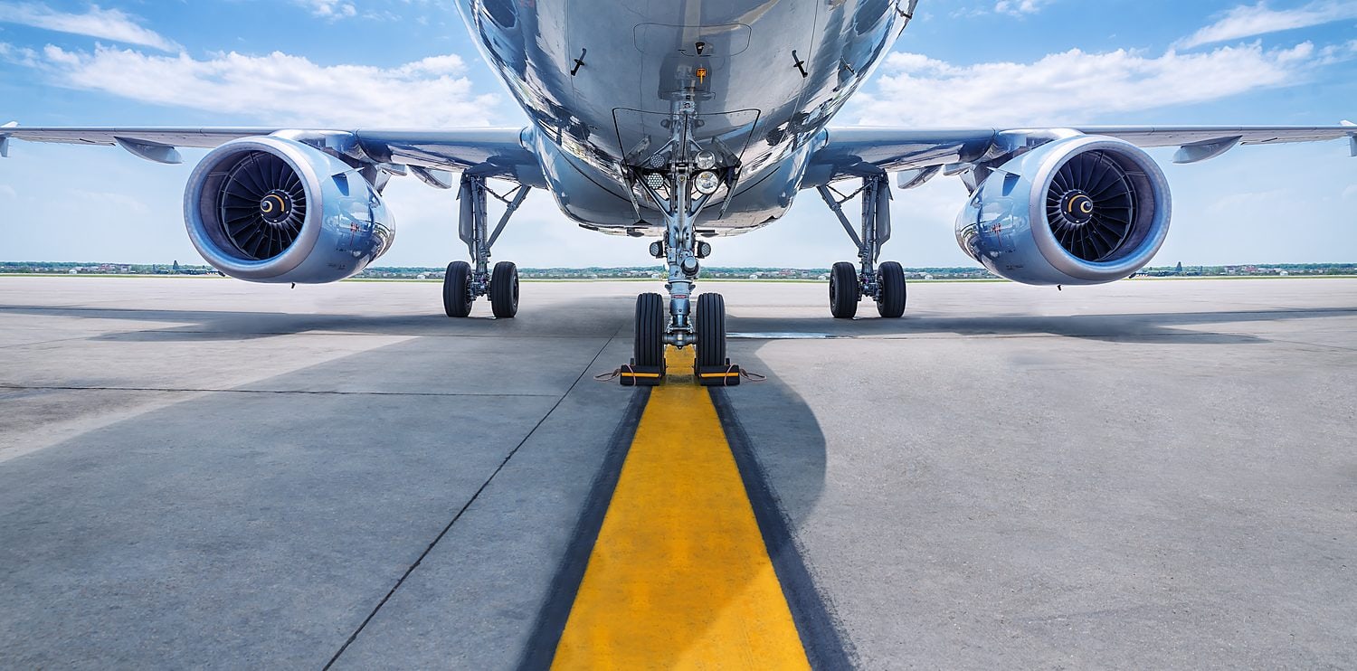Avion a l aeroport transfert dakar Sénégal