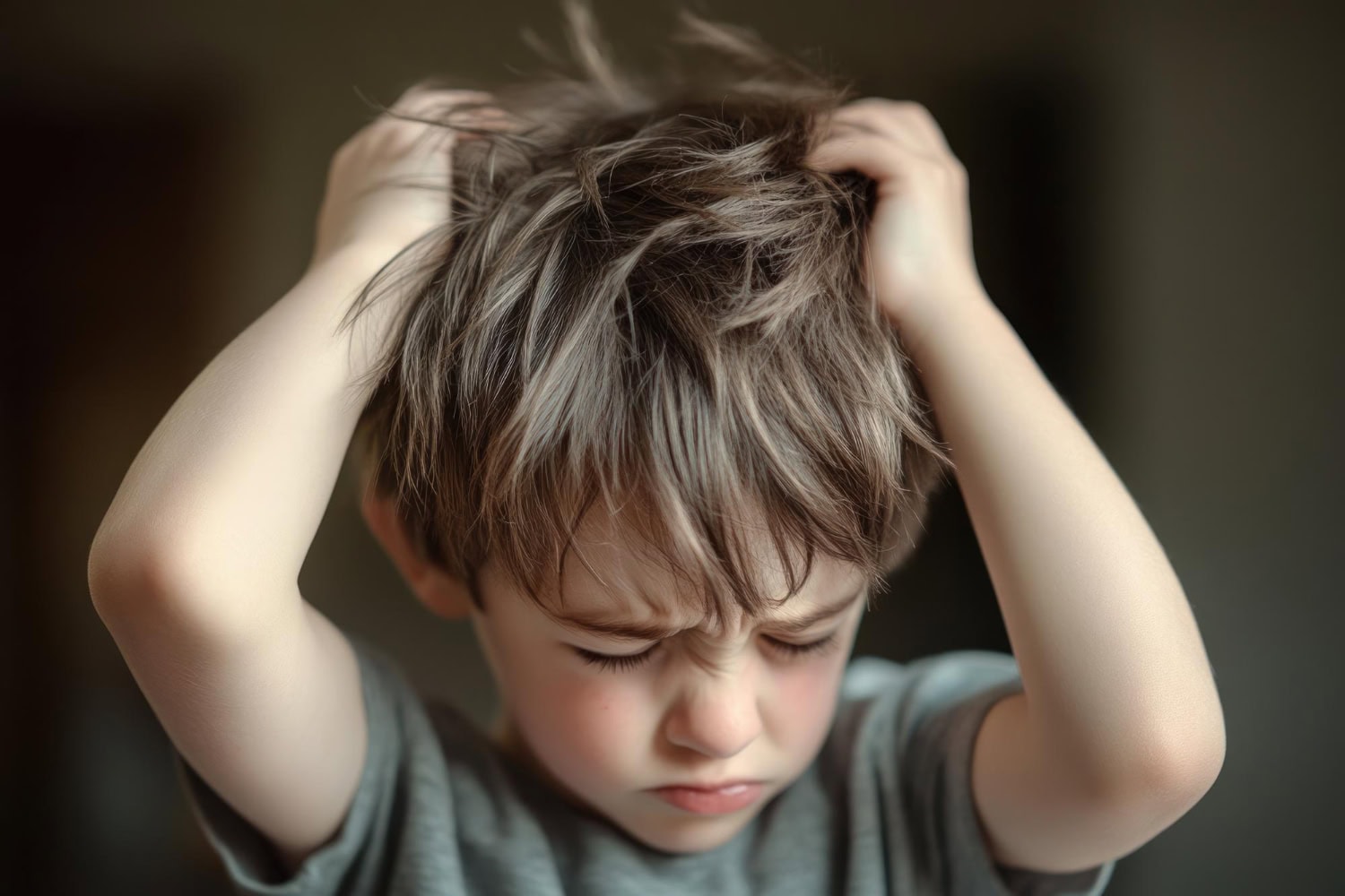 my childs head is itching